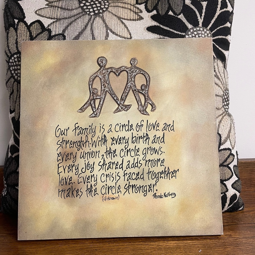 Circle of Love Canvas Decor